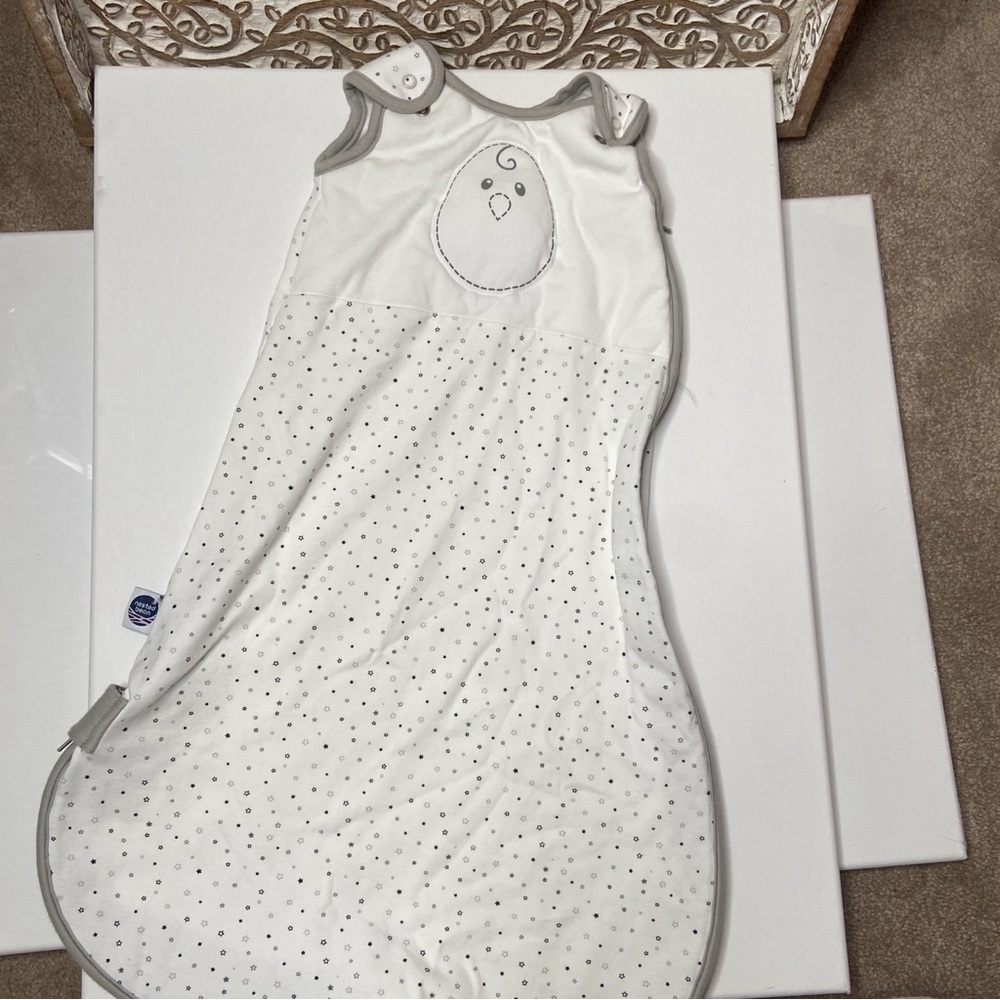 Nested Bean Size Small 0-6 months Baby Sleep Sack, Gray Stardust